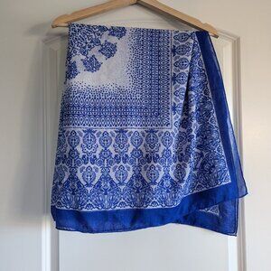 Blue lightweight scarf